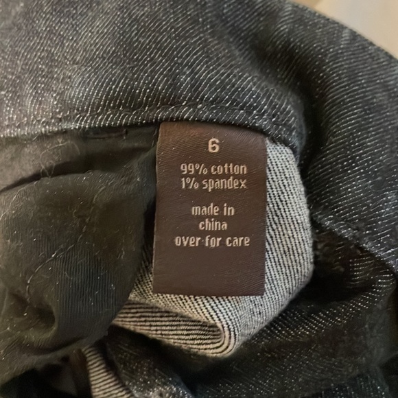 The Limited 312 boot cut dark wash jeans, size 6 - Picture 5 of 10